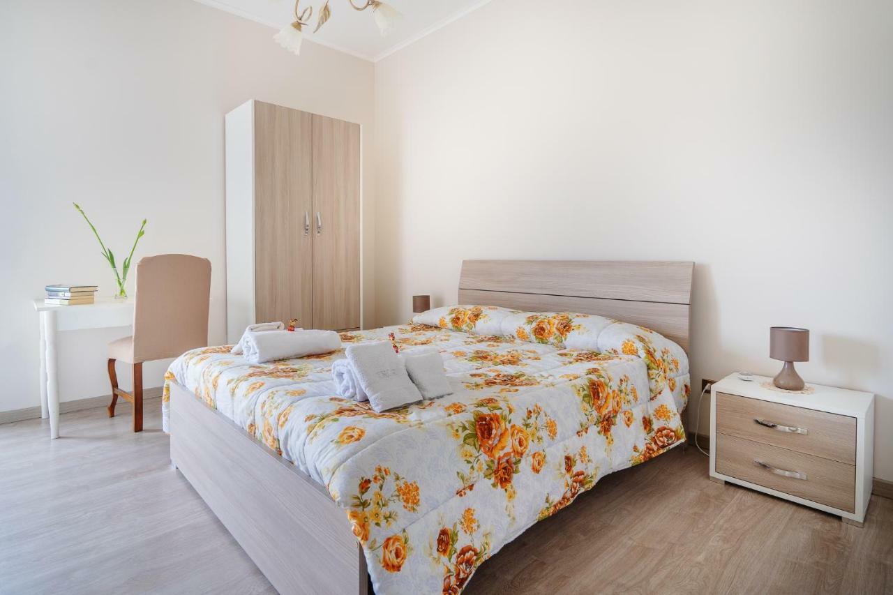 Casa Floriana Apartment Вико Екуензе Екстериор снимка